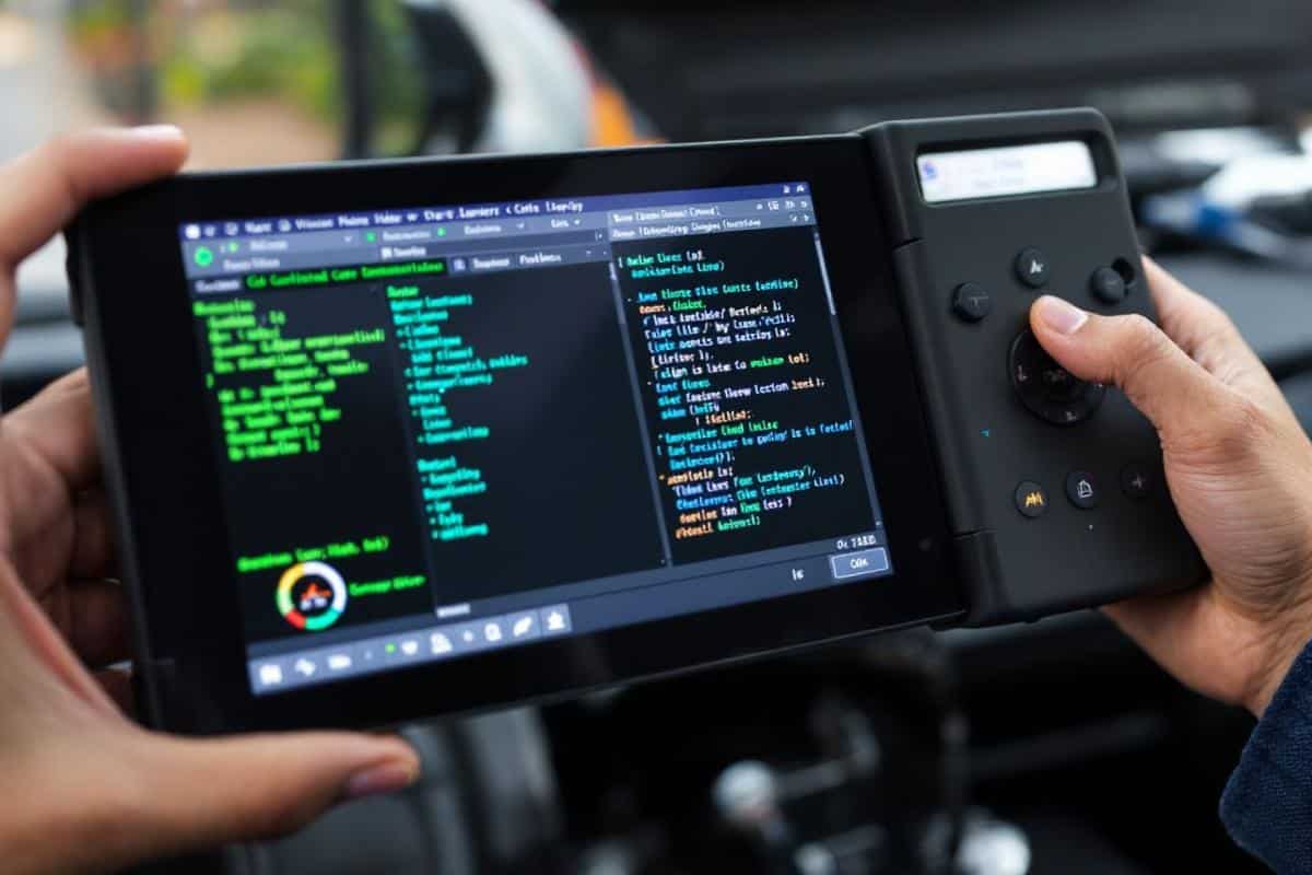 Où se trouve la prise OBD2 sur votre Renault Clio 3 ?