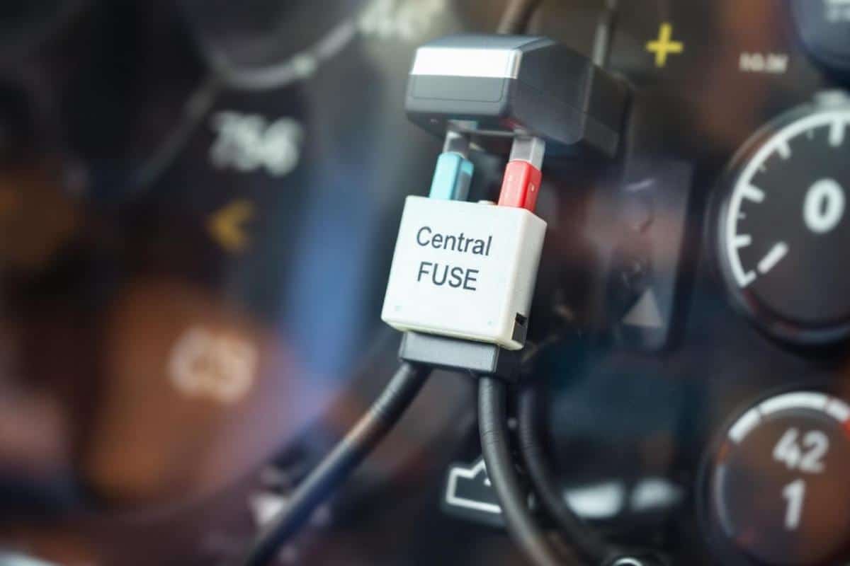 Fermeture centralisée une porte ne se ferme pas : solutions